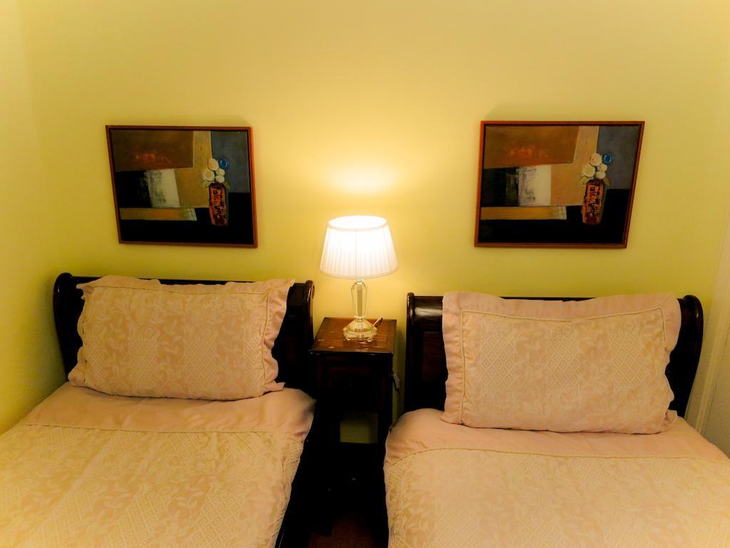Angel View Bed & Breakfast Guildford Room photo