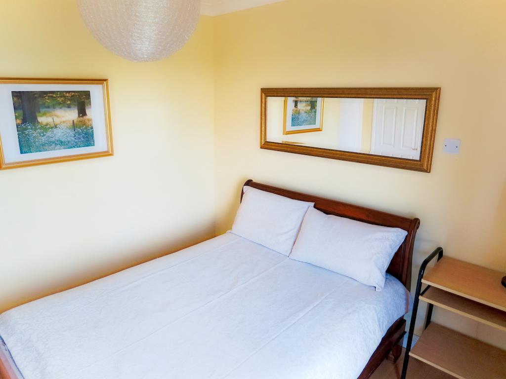Angel View Bed & Breakfast Guildford Room photo